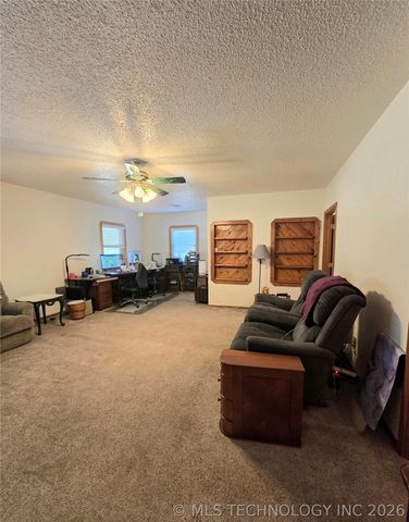 398 Chickasaw Road, Calera, OK 74730