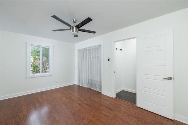 2248 N Hummingbird Lane, Fayetteville, AR 72703