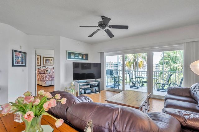 1200 COUNTRY CLUB DRIVE 3406, Largo, FL 33771