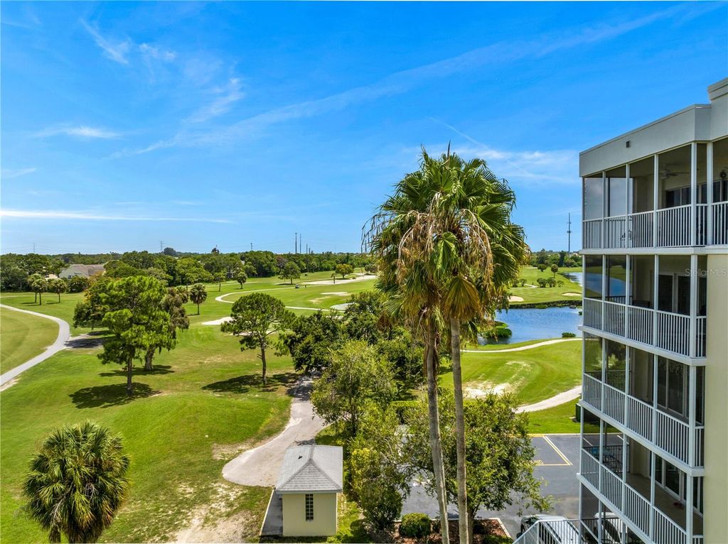 1200 COUNTRY CLUB DRIVE 3406, Largo, FL 33771