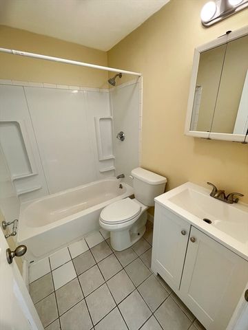 20 Kenmar Drive 171, Billerica, MA 01821