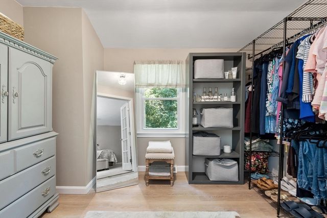 6 Abbot St, Westford, MA 01886