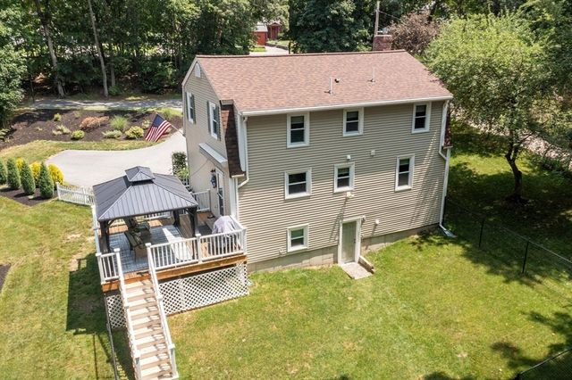 6 Abbot St, Westford, MA 01886