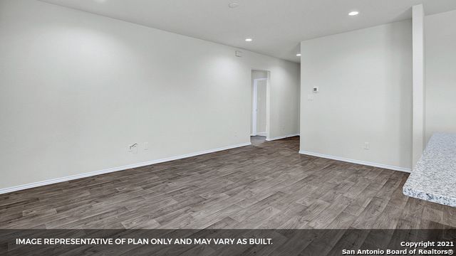 311 HONEYDEW WAY, Seguin, TX 78155