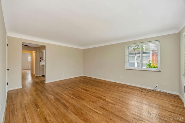 7211 Plainfield Road, Deer Park, OH 45236