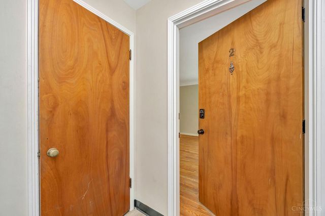 7211 Plainfield Road, Deer Park, OH 45236