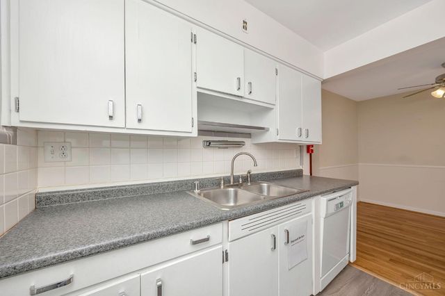 7211 Plainfield Road, Deer Park, OH 45236