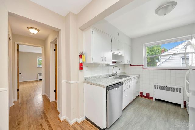 7211 Plainfield Road, Deer Park, OH 45236