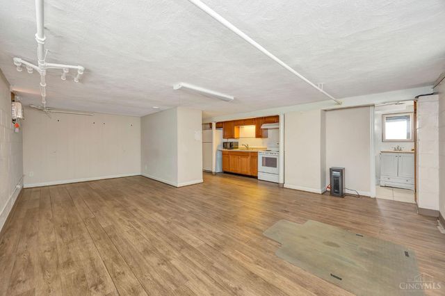 7211 Plainfield Road, Deer Park, OH 45236