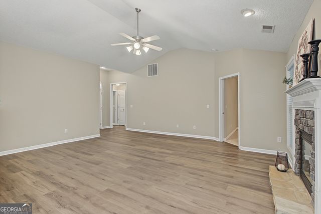 70 Green Spring, Newnan, GA 30265