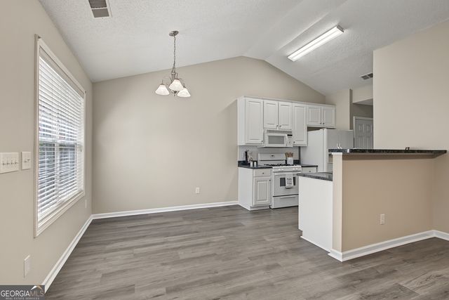 70 Green Spring, Newnan, GA 30265