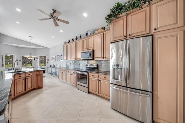 8417 Grand Messina Circle, Boynton Beach, FL 33472
