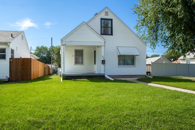 2521 33rd Street, Moline, IL 61265