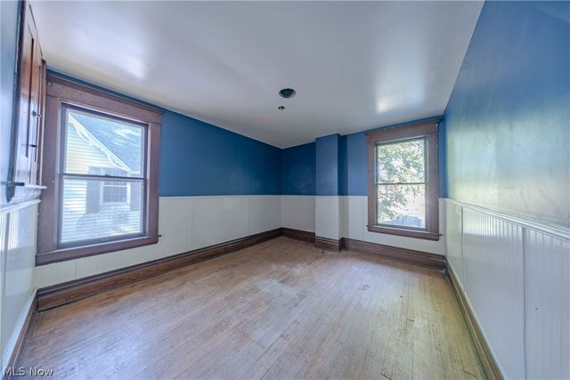 1122 Juliana Street, Parkersburg, WV 26101