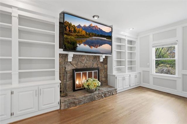 7105 Cherry Bluff Drive, Atlanta, GA 30350