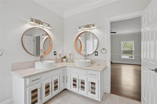 7105 Cherry Bluff Drive, Atlanta, GA 30350