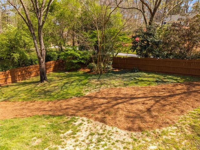 7105 Cherry Bluff Drive, Atlanta, GA 30350
