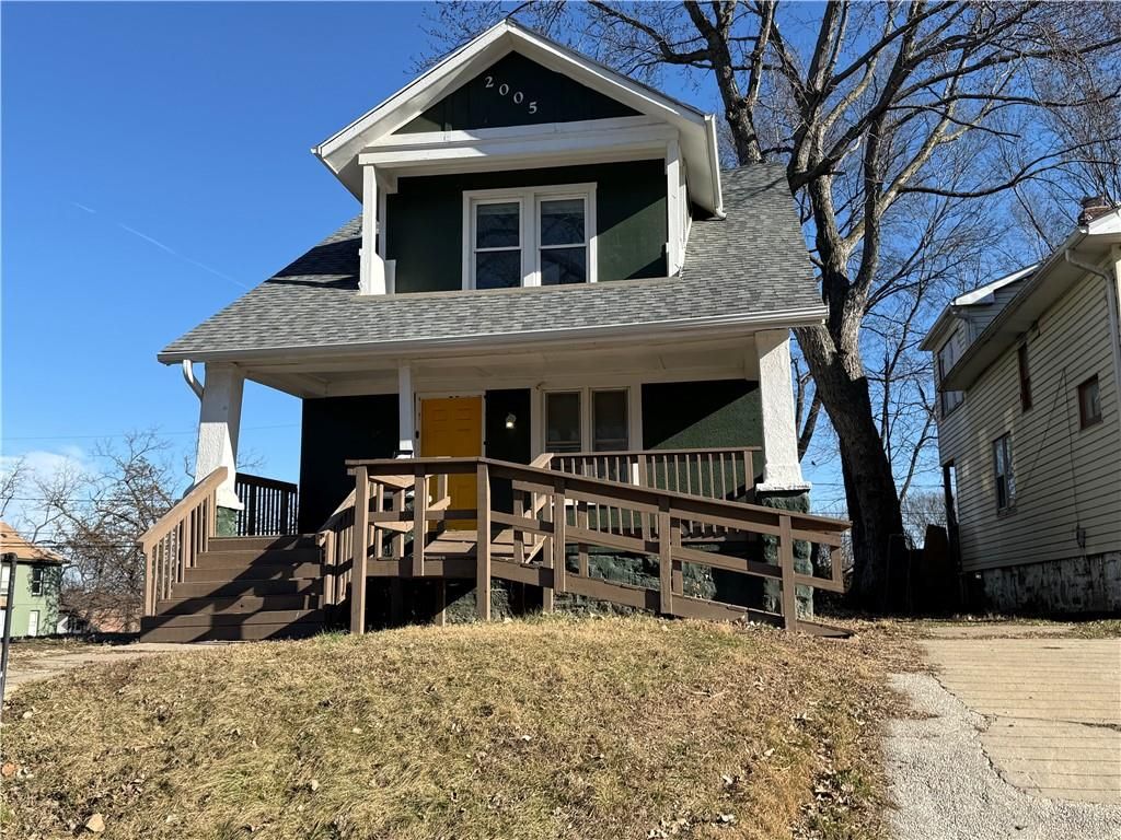 2005 Spruce Avenue, Kansas City, MO 64127