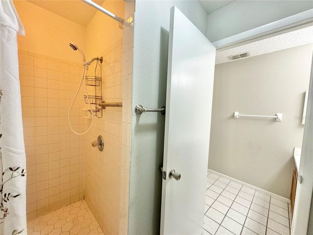 8302 WATERVIEW WAY 8302, Winter Haven, FL 33884