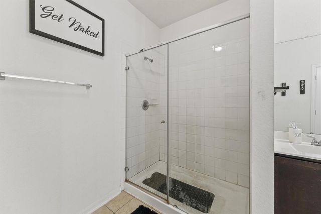 5303 Rivers Edge Drive, Richmond, TX 77469