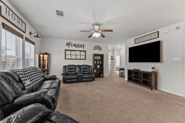 5303 Rivers Edge Drive, Richmond, TX 77469