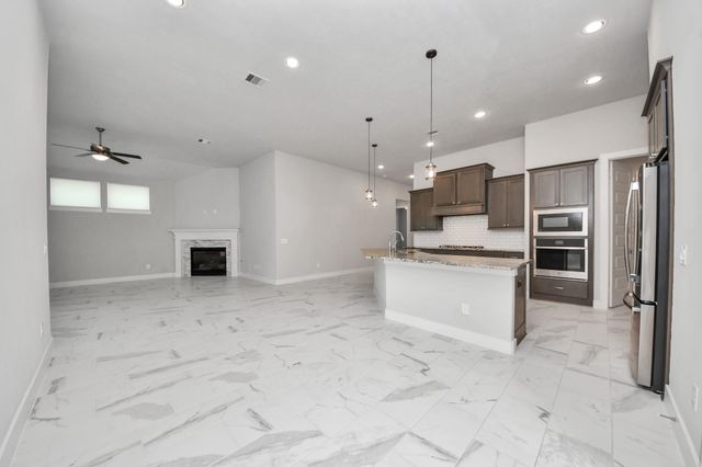 13202 James Terrace Lane, Houston, TX 77059