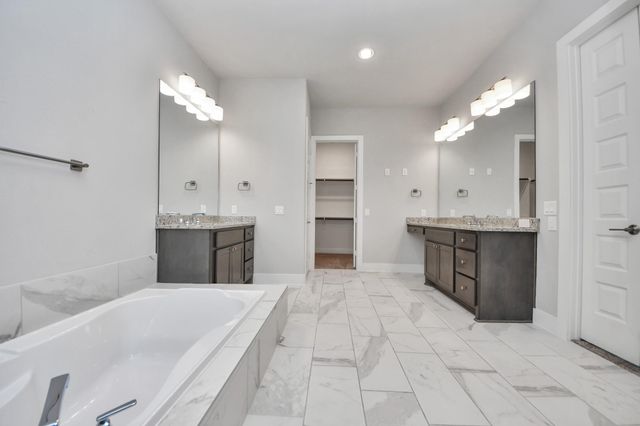 13202 James Terrace Lane, Houston, TX 77059