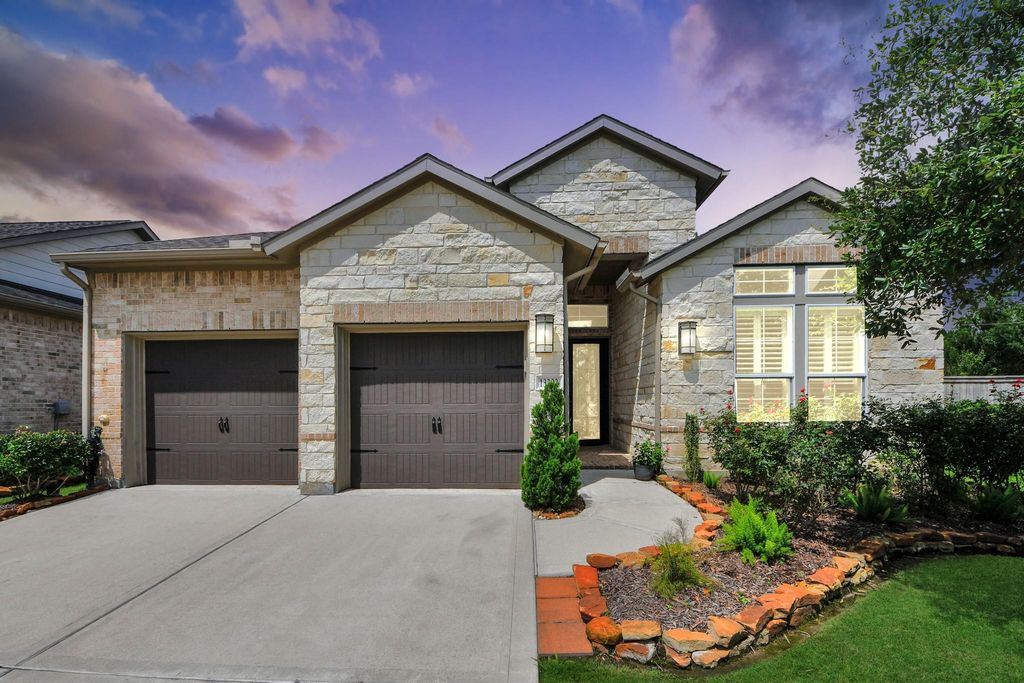 13202 James Terrace Lane, Houston, TX 77059