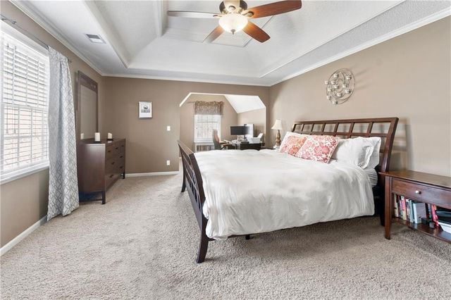 15995 S Clairborne Street, Olathe, KS 66062