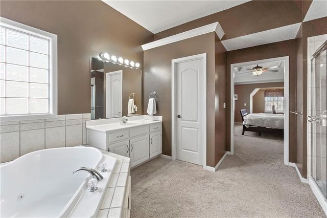 15995 S Clairborne Street, Olathe, KS 66062