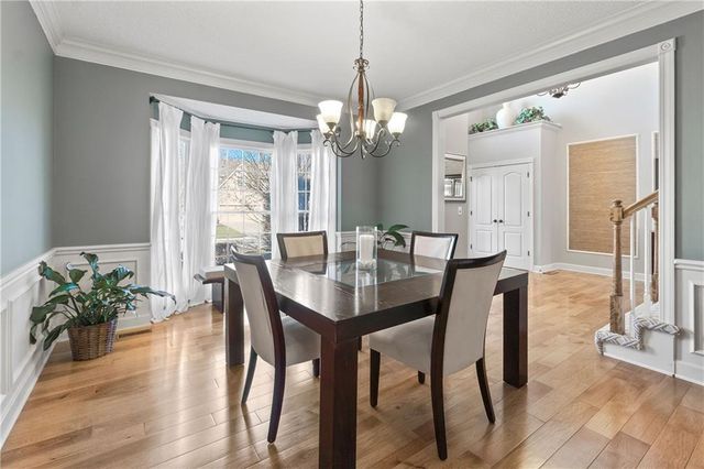 15995 S Clairborne Street, Olathe, KS 66062