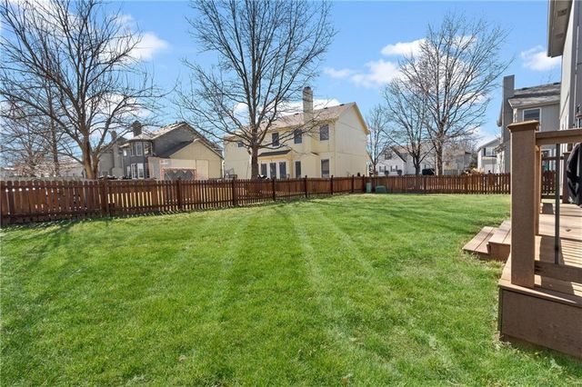 15995 S Clairborne Street, Olathe, KS 66062