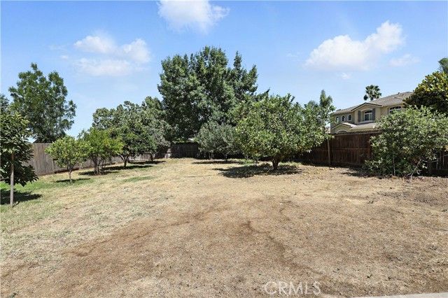 9790 Heatherhearst Drive, Chowchilla, CA 93610