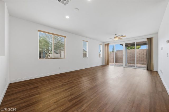 6940 Whispering Falls Drive, North Las Vegas, NV 89084