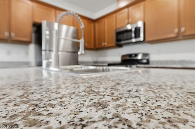 6940 Whispering Falls Drive, North Las Vegas, NV 89084