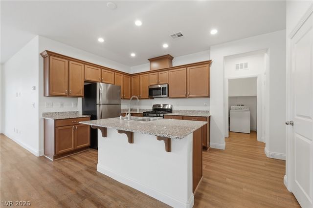6940 Whispering Falls Drive, North Las Vegas, NV 89084