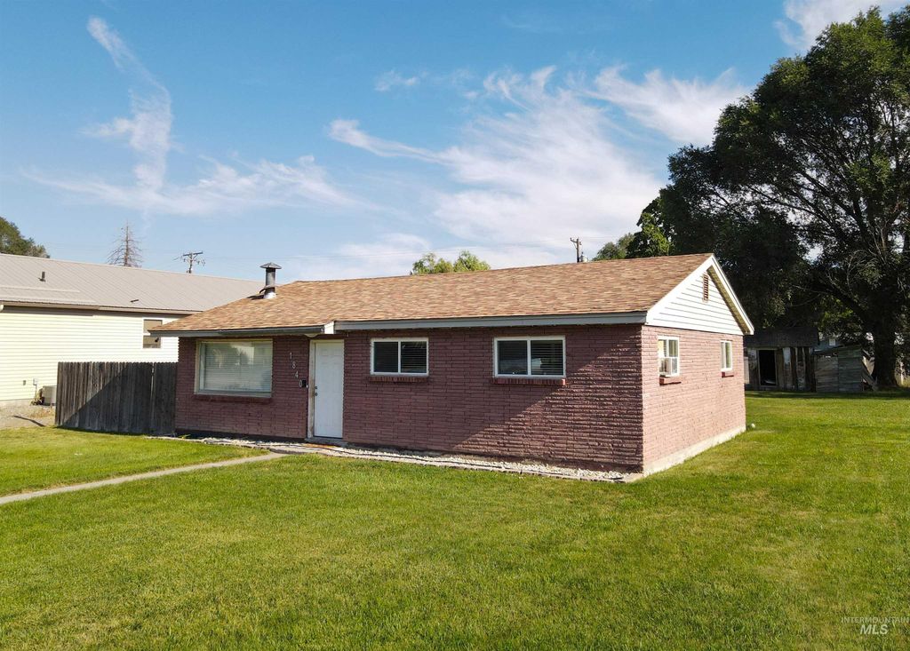 1840 17th St, Heyburn, ID 83336