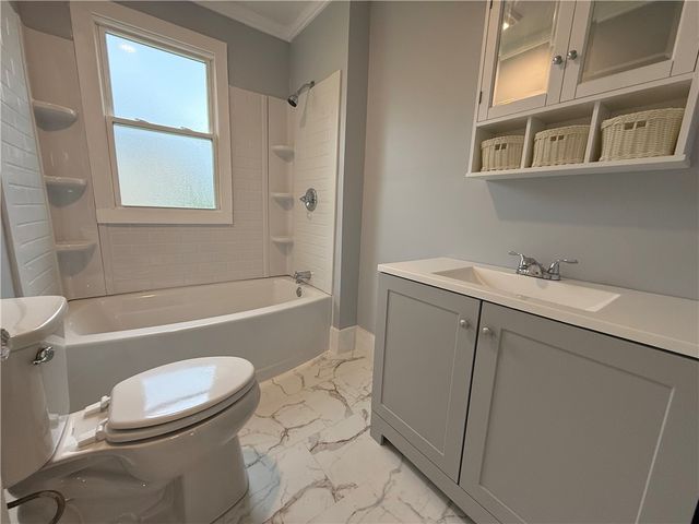 4352 Ellwood Rd, Wayne Twp, PA 16101