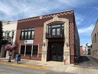 114 W Walnut Street # 201, Kokomo, IN 46901