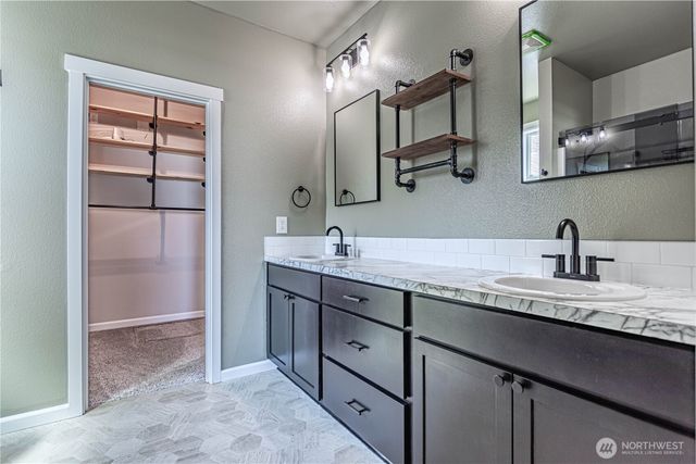 4618 E Thrush St, Moses Lake, WA 98837