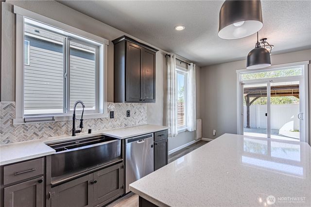 4618 E Thrush St, Moses Lake, WA 98837