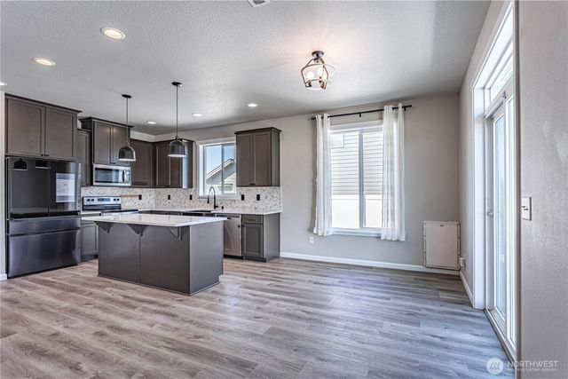 4618 E Thrush St, Moses Lake, WA 98837