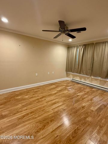 35C Edinburgh Lane, Toms River, NJ 08757