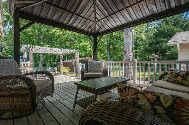 10796 W H Avenue, Kalamazoo, MI 49009