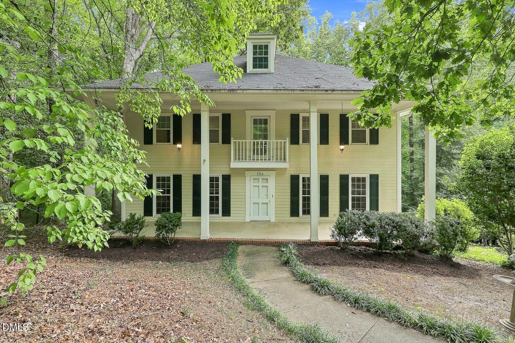 134 Dogwood Lane, Wake Forest, NC 27587