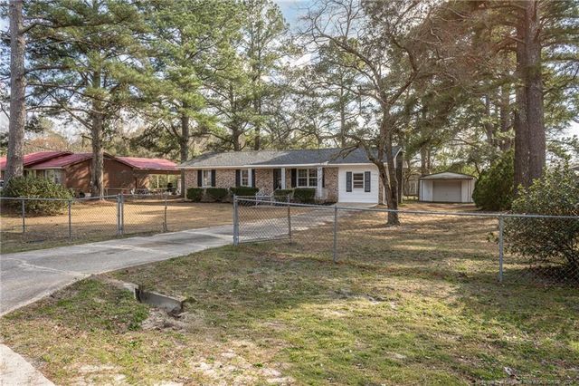 107 Victoria Drive, Parkton, NC 28371