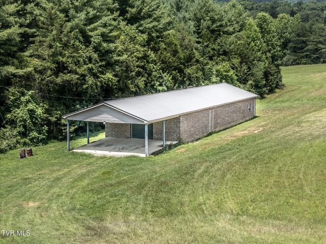 1473 Oasis Road, Bulls Gap, TN 37711