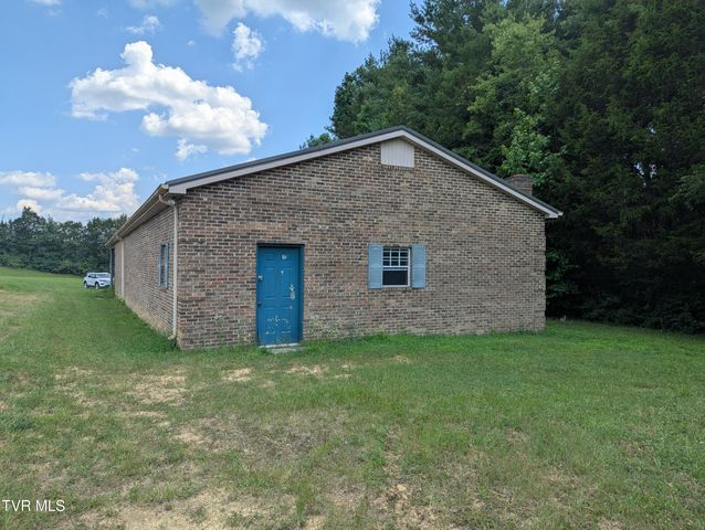 1473 Oasis Road, Bulls Gap, TN 37711