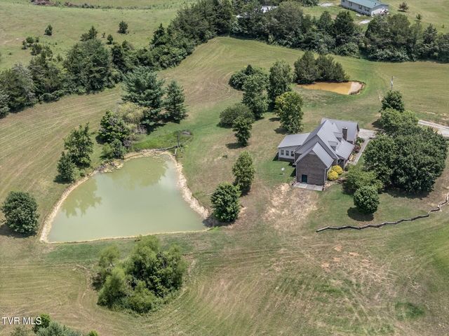 1473 Oasis Road, Bulls Gap, TN 37711