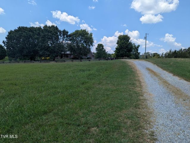 1473 Oasis Road, Bulls Gap, TN 37711